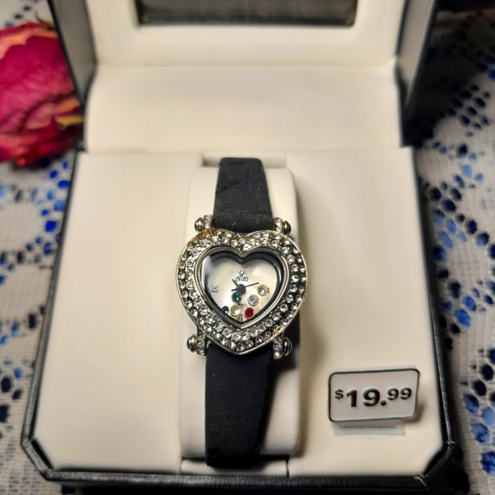 NIB Vintage Alto Crystal & Jewel Faceted Heart Watch